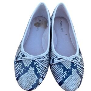 Gianni‎ Bini Snakeskin Print Ballet Flats Bow Accents Slip On Shoes